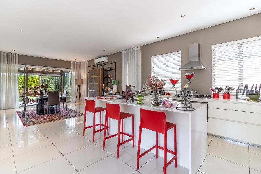 4 Bedroom Property for Sale in Pearl Valley at Val de Vie Western Cape